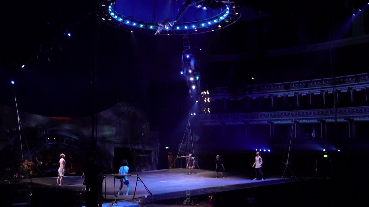 Cirque du Soleil se připravuje na debut Kurios show v Londýně